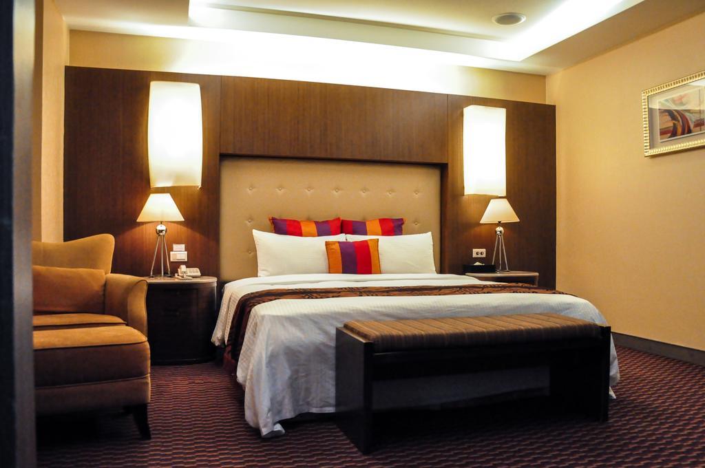 Jingan Classic Inn Zhonghe  Zewnętrze zdjęcie