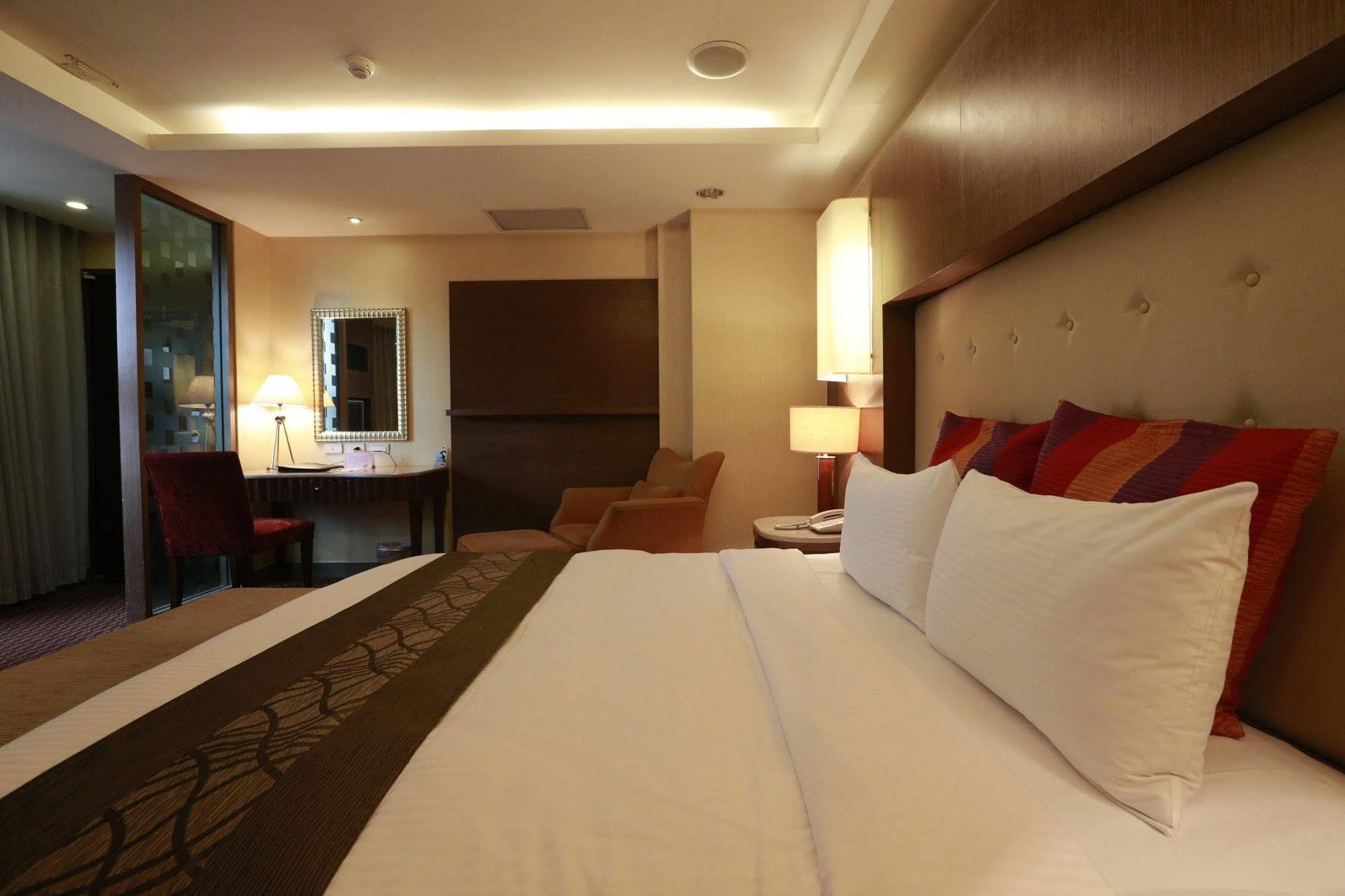 Jingan Classic Inn Zhonghe  Zewnętrze zdjęcie